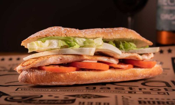 Bocadillo de pechuga