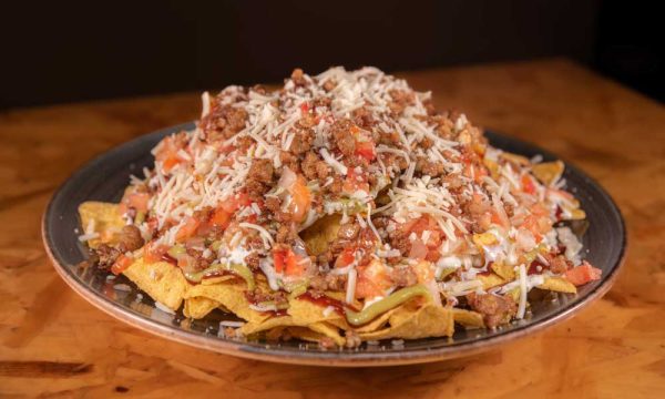 Montaña de nachos