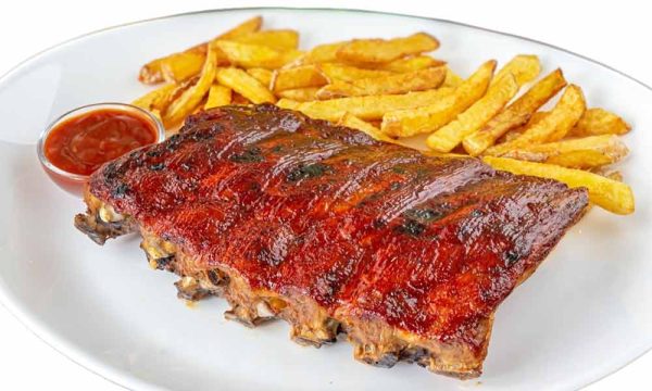 Costillar de Cerdo a Baja Temperatura en Salsa Barbacoa con Patatas