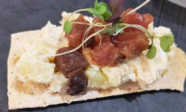 Marinera con Tartar de Atún