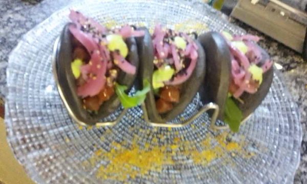 Pan Bao de Atún Fresco