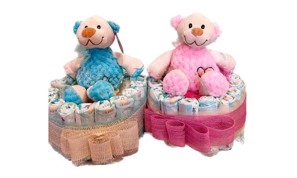 Peluche con tarta de pañales