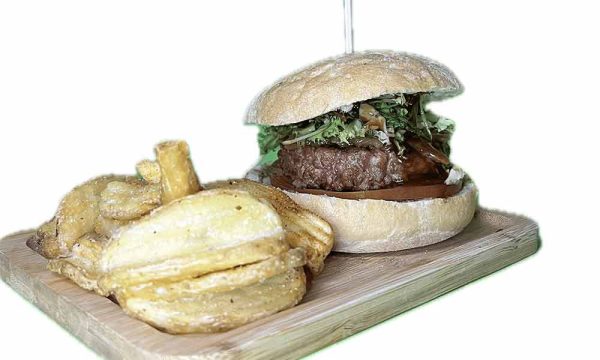 Burger Yakk Vegana Beyond Meat y patatas