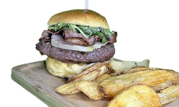Burger Yakk Foie y patatas
