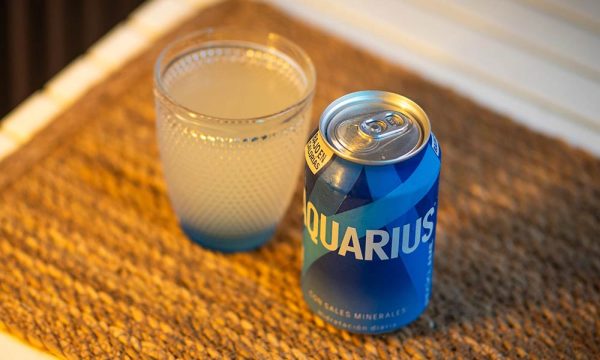 Aquarius limón