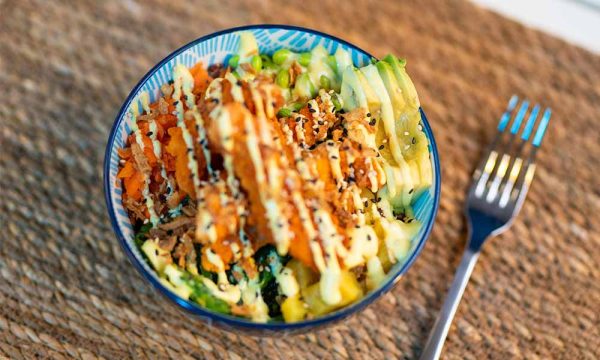 Poke Naia Campero