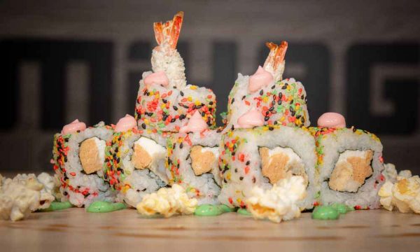 11. Uramaki Dragon Roll (8 piezas)