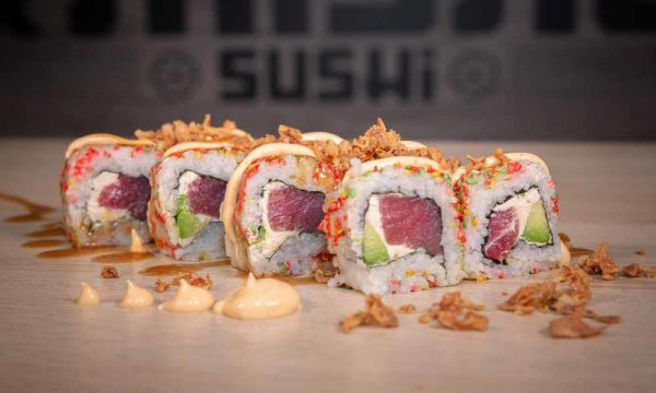 12. Uramaki Karate Roll (8 piezas)