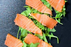 sashimi de salmón