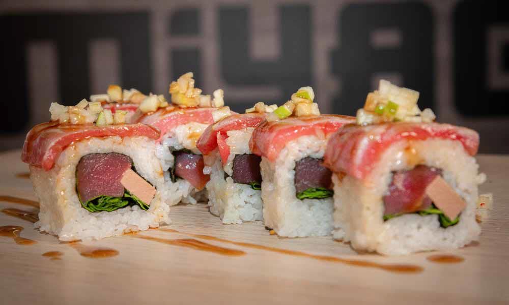 Tuna Dutch roll premium (8 piezas)