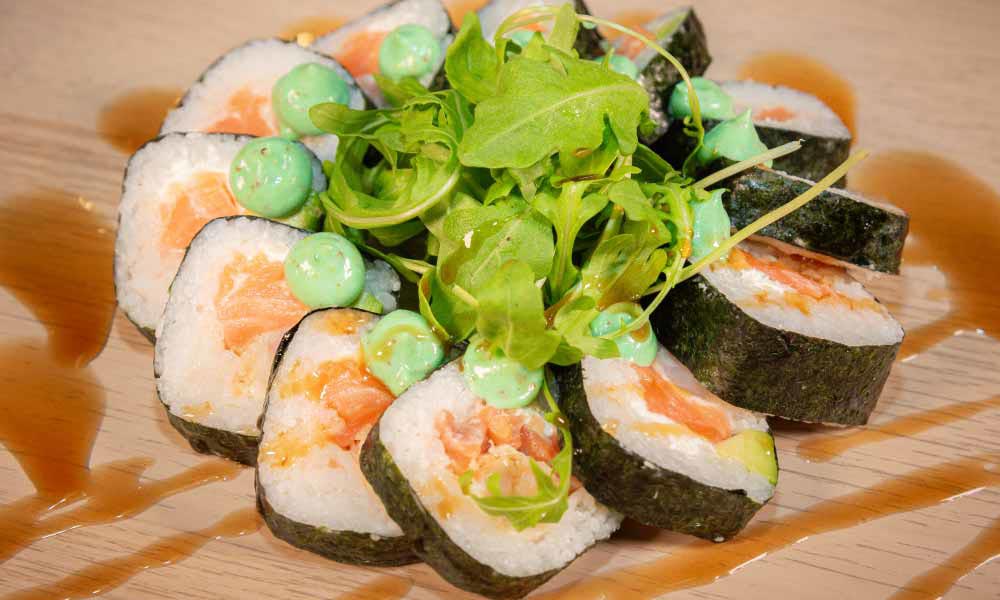Futomaki Katana Roll (12 piezas)