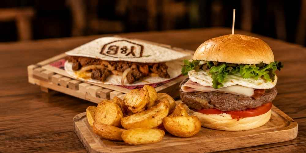 Hamburguesería Yakk And Grill en Yecla — pedidos a domicilio
